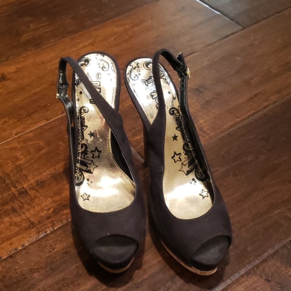 Black peep toe sling back heels